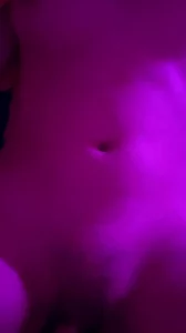 母狗女友性欲太大要假J8一起操