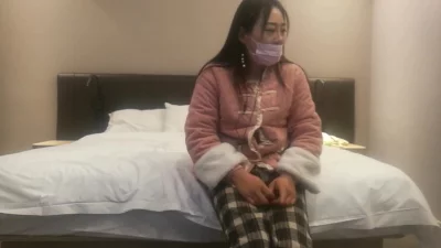 口活很好的170人妻接完孩子出来偷情第一部